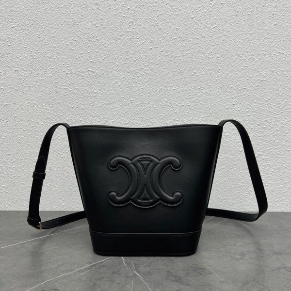 Contrefaçon Celine Petit Bucket Cuir Triomphe en noir cuir de veau – Image 3