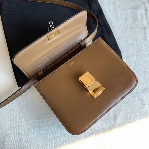 Contrefaçon Celine Classic Box Adolescent Sac en camel – Image 9