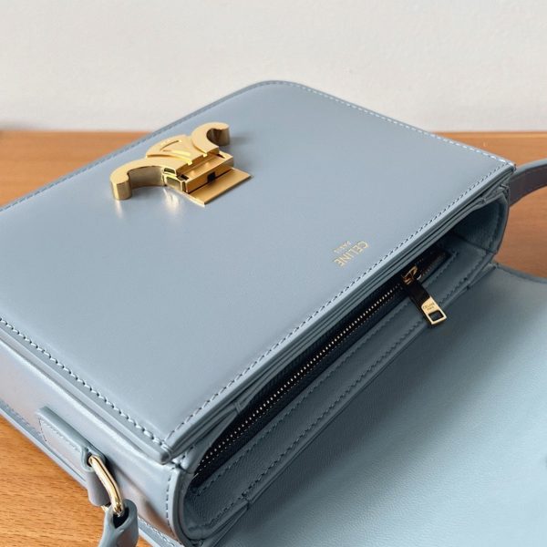 Faux Celine Triomphe Adolescent Sac en bleu pâle – Image 6