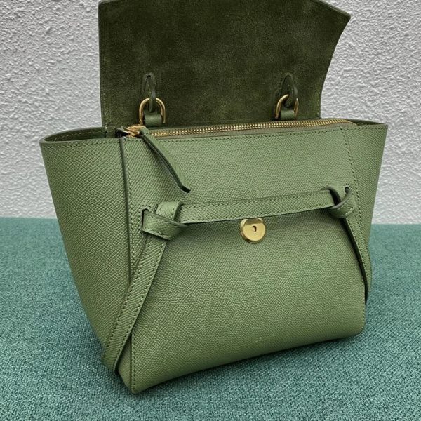 Contrefaçon Celine Belt Nano Sac en kaki clair – Image 4