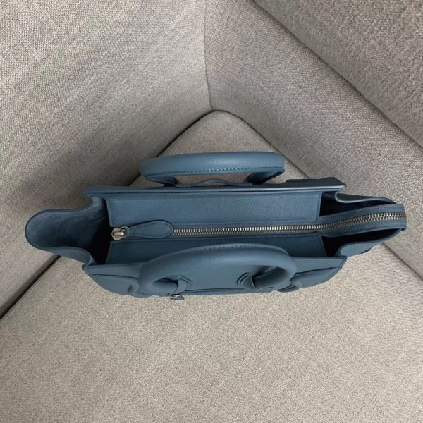 Contrefaçon Celine Micro Luggage Fourre-tout Sac en bleu ardoise – Image 6