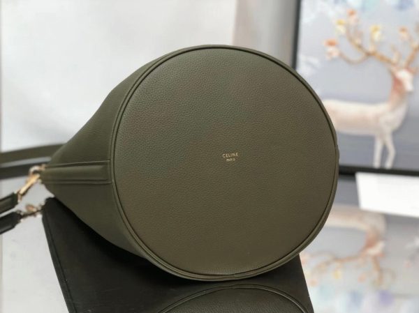 Faux Celine Bucket 16 Sac en olive foncé – Image 8