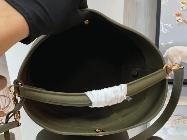 Faux Celine Bucket 16 Sac en olive foncé – Image 6