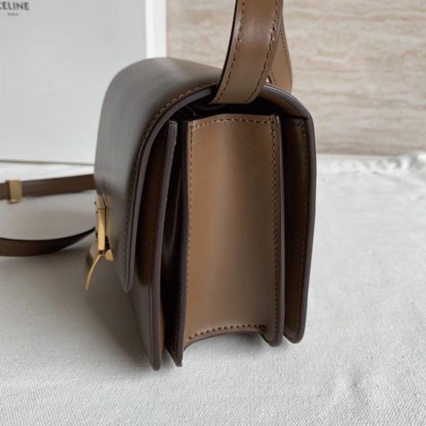 Faux Celine Classic Box Petit Sac en camel – Image 8