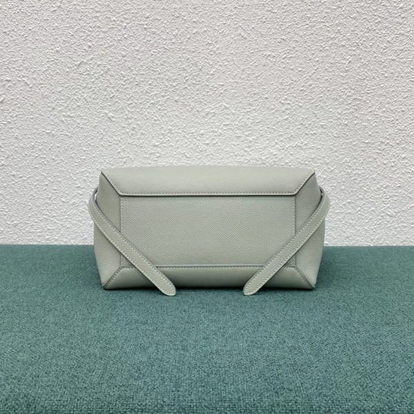 Contrefaçon Celine Micro Belt Sac en vert d'eau – Image 11