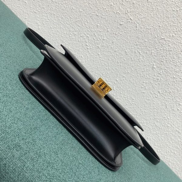 Imitation Celine Classic Box Moyen Sac en noir – Image 8