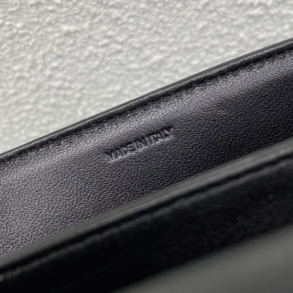 Contrefaçon Celine Triomphe Grand Sac en noir – Image 7
