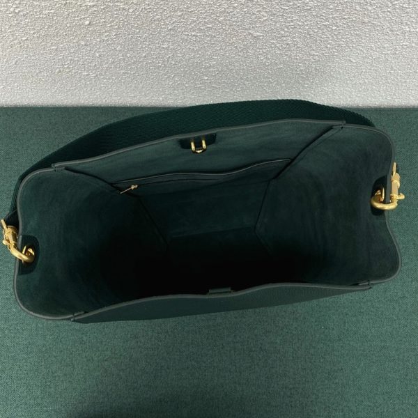 Contrefaçon Celine Sangle Bucket Sac en amazone cuir de veau grainé – Image 3