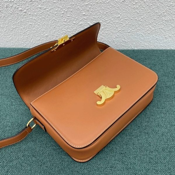 Faux Celine Triomphe Moyen Sac en marron – Image 6