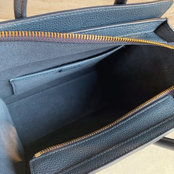 Imitation Celine Nano Luggage Fourre-tout Sac en bleu marine – Image 6