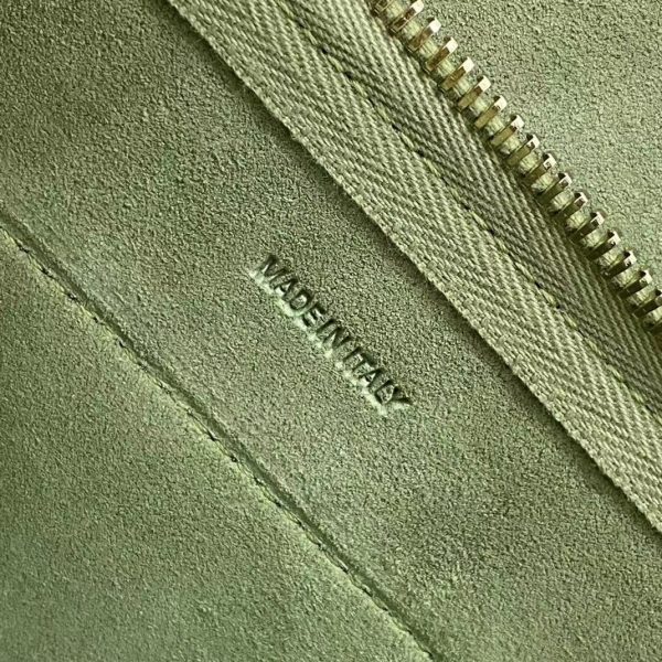 Faux Celine Belt Nano Sac en sauge – Image 8