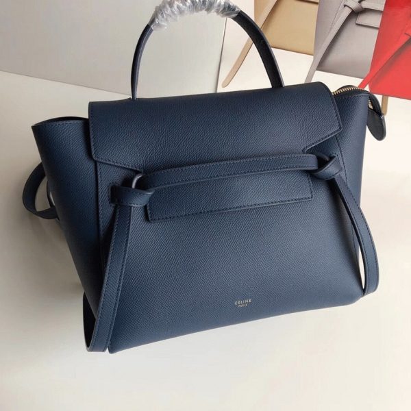 Contrefaçon Celine Micro Belt Sac en bleu marine – Image 6