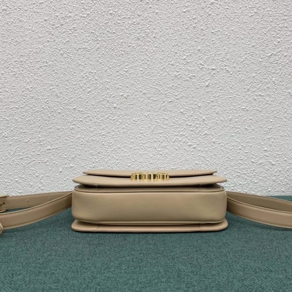 Imitation Celine Triomphe Moyen Sac en nude – Image 12