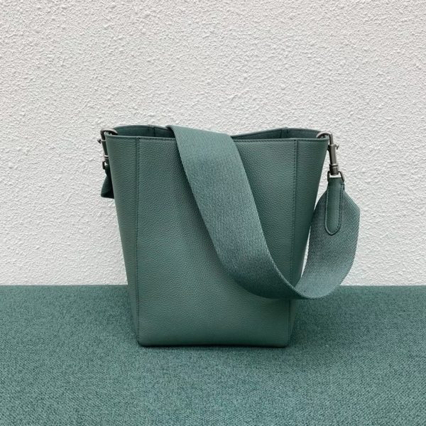 Faux Celine Sangle Petit Bucket Sac en céladon cuir de veau – Image 11