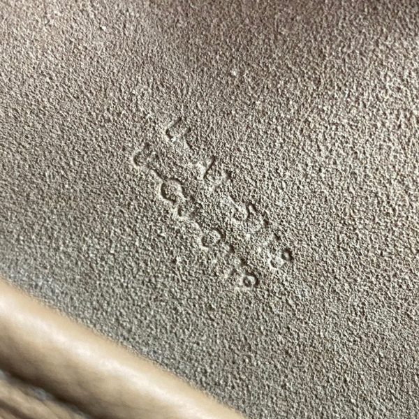 Contrefaçon Celine Nano Luggage Fourre-tout Sac en dune – Image 9