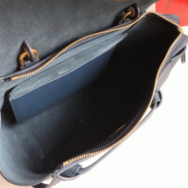 Contrefaçon Celine Micro Belt Sac en bleu marine – Image 2