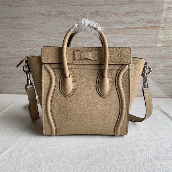 Contrefaçon Celine Nano Luggage Fourre-tout Sac en dune – Image 7