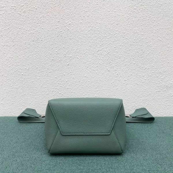 Faux Celine Sangle Petit Bucket Sac en céladon cuir de veau – Image 5