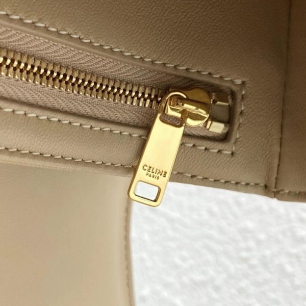 Imitation Celine Triomphe Moyen Sac en nude – Image 2