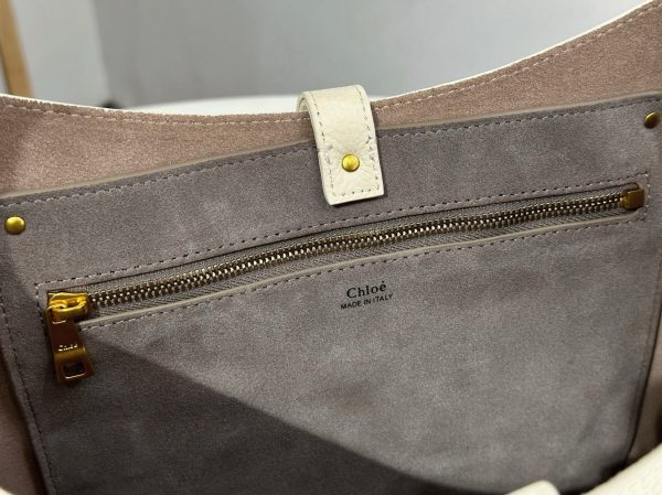 Fausse Chloe Sac Hobo Marcie en cuir grainé blanc – Image 6