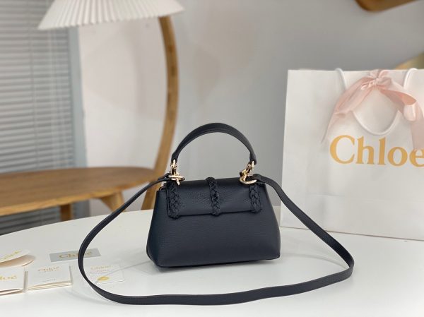 Réplique Chloe Sac Bandoulière Penelope Mini en cuir de veau grainé noir – Image 2