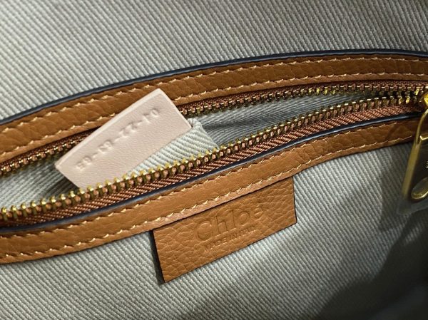 Fausse Chloe Marcie Petit Sac Double Porté en cuir grainé bleu – Image 2