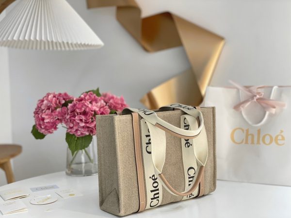 Réplique Chloe Sac Cabas Woody Moyen en toile de lin avec cuir beige – Image 5