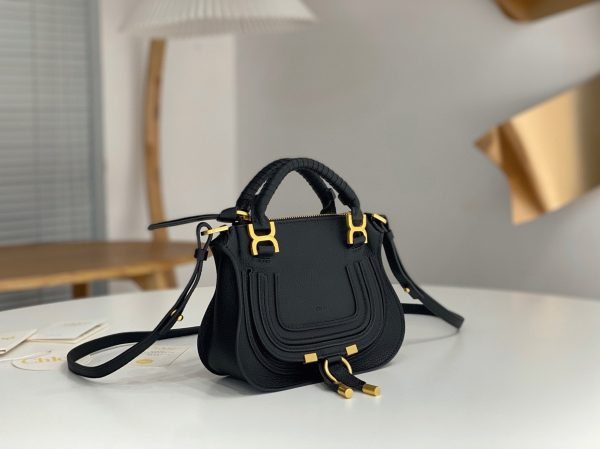 Contrefaçon Chloe Marcie Mini Sac Double Porté en cuir grainé noir – Image 10