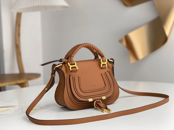 Fausse Chloe Marcie Mini Sac Double Porté en cuir grainé brun – Image 10