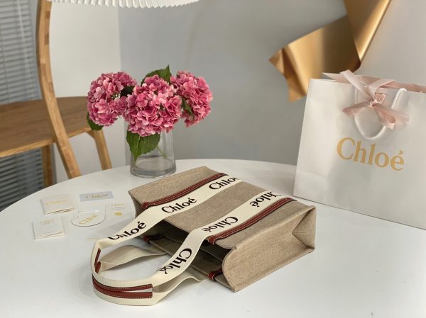 Contrefaçon Chloe Sac Cabas Woody Moyen en toile de lin avec cuir brun – Image 7
