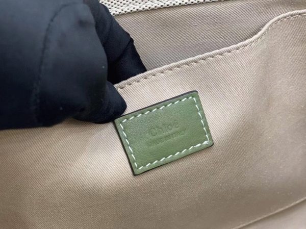 Réplique Chloe Sac Cabas Woody Moyen en toile avec bandes en cuir vert – Image 6