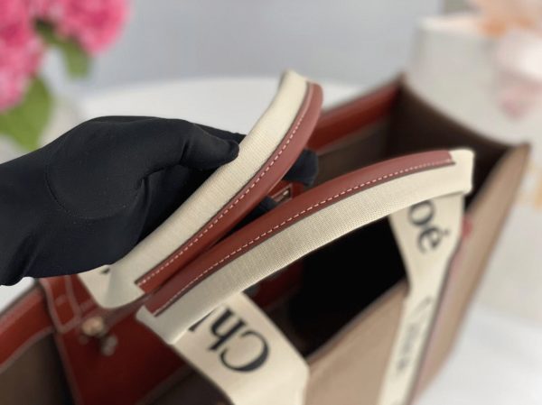 Fausse Chloe Sac Cabas Woody Moyen en feutre brun – Image 8