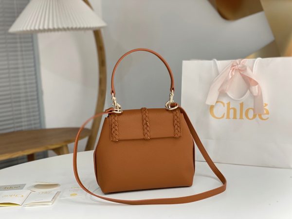 Réplique Chloe Petit Sac Bandoulière Penelope en cuir de veau grainé brun – Image 8