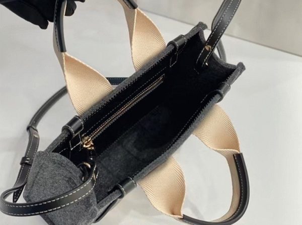 Contrefaçon Ancien Ancien Chloe Petit Sac Cabas Woody en feutre gris – Image 8