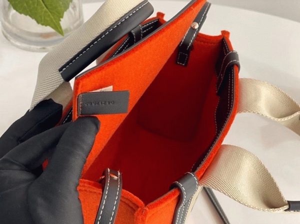 Fausse Chloe Petit Sac Cabas Woody en feutre orange – Image 7