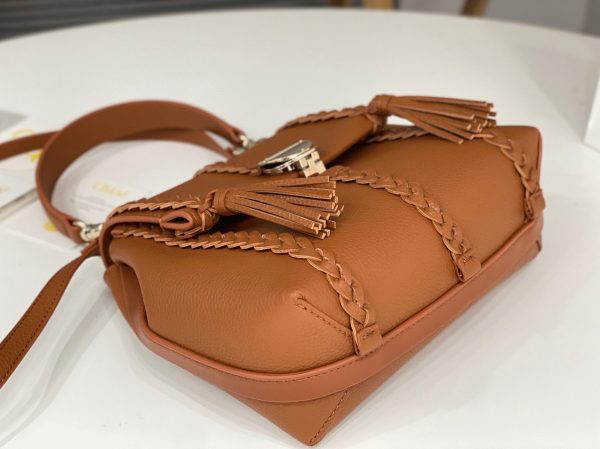 Réplique Chloe Petit Sac Bandoulière Penelope en cuir de veau grainé brun – Image 2