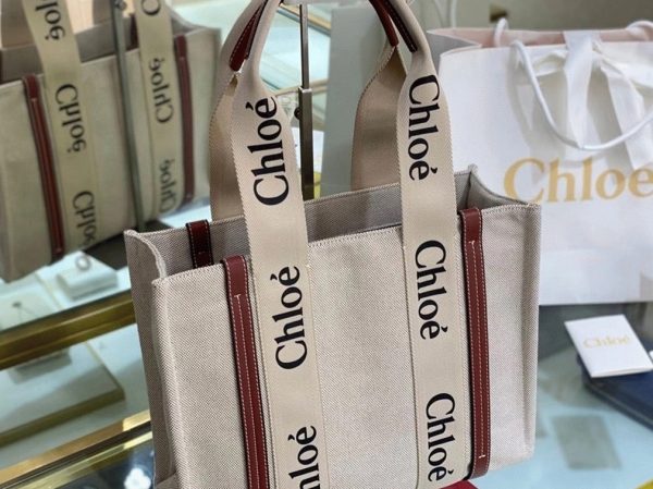 Fausse Chloe Sac Cabas Woody Moyen en toile avec bandes en cuir brun – Image 6