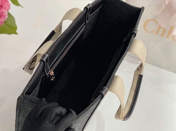 Réplique Chloe Sac Cabas Woody Moyen en feutre gris – Image 10