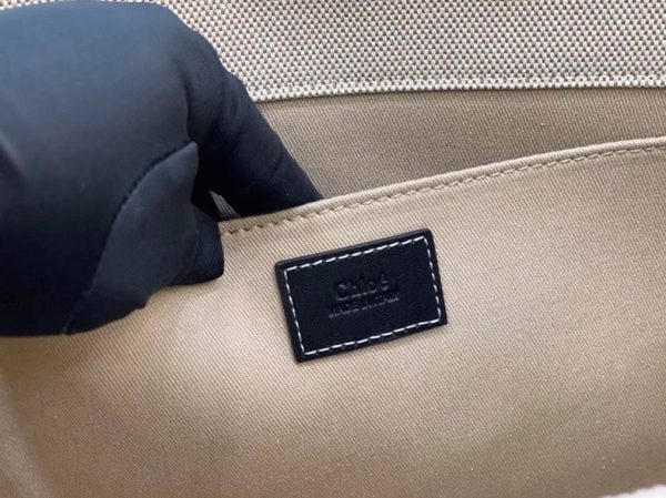 Réplique Chloe Grand Sac Cabas Woody en toile avec bandes en cuir noir – Image 7