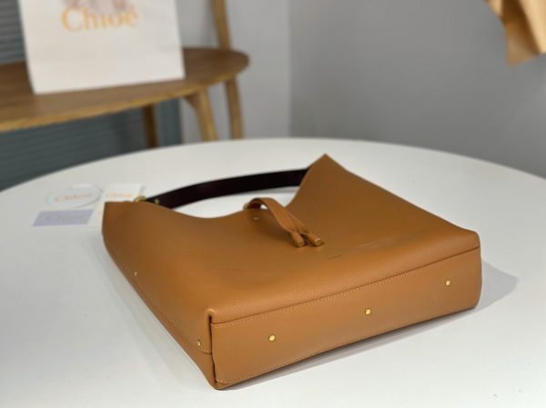 Réplique Chloe Sac Hobo Marcie en cuir grainé brun – Image 8
