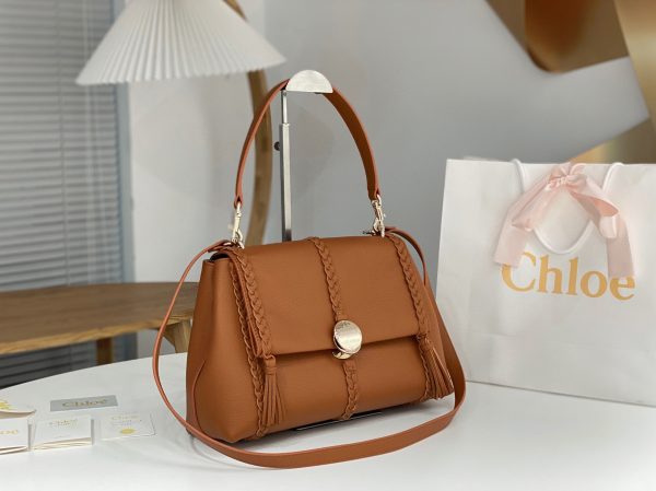 Réplique Chloe Sac Bandoulière Penelope Moyen en cuir de veau grainé brun – Image 8