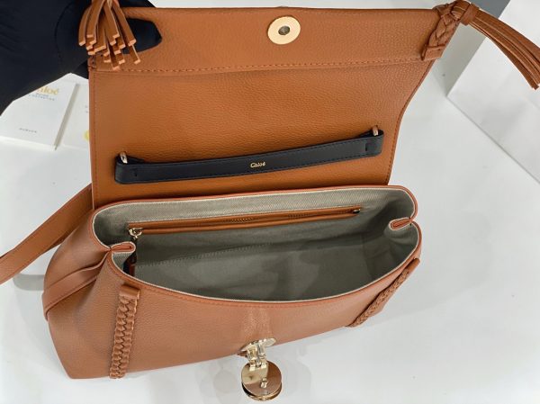 Réplique Chloe Sac Bandoulière Penelope Moyen en cuir de veau grainé brun – Image 7