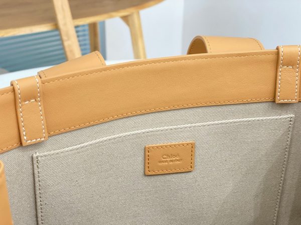 Contrefaçon Chloe Sac Cabas Woody Moyen en cuir de veau beige – Image 7