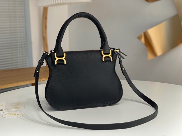 Contrefaçon Chloe Marcie Petit Sac Double Porté en cuir grainé noir – Image 9