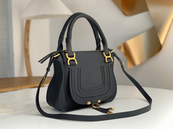 Contrefaçon Chloe Marcie Petit Sac Double Porté en cuir grainé noir – Image 6