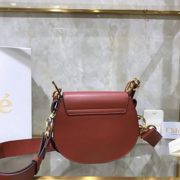 Réplique Chloe Petit Sac Tess à bandoulière en cuir de veau caramel – Image 2