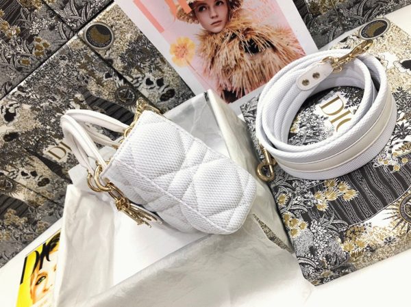 Fausse Sac Lady D-Joy Medium en tissu technique Macrocannage blanc – Image 5
