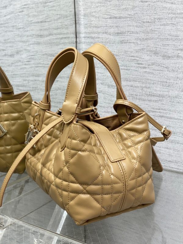 Fausse Petit Sac Toujours Dior en veau macrocannage fauve – Image 9