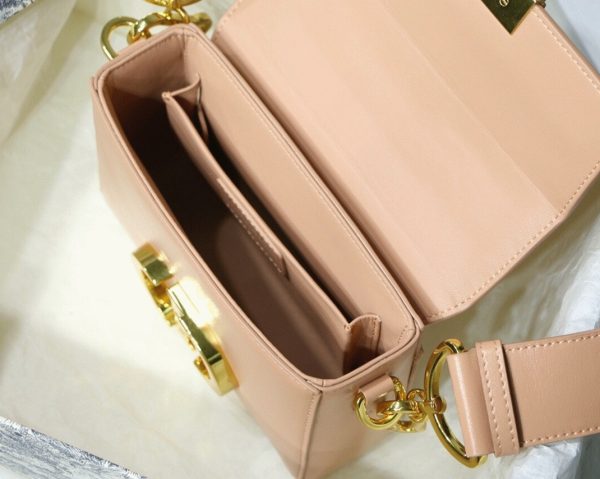 Fausse Sac Dior 30 Montaigne Box en veau box poudre – Image 2