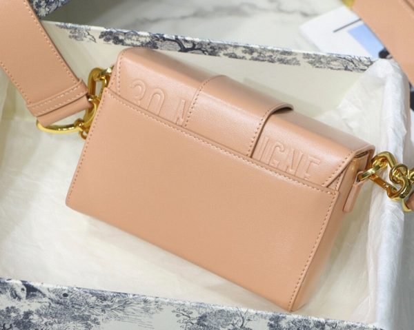 Fausse Sac Dior 30 Montaigne Box en veau box poudre – Image 3